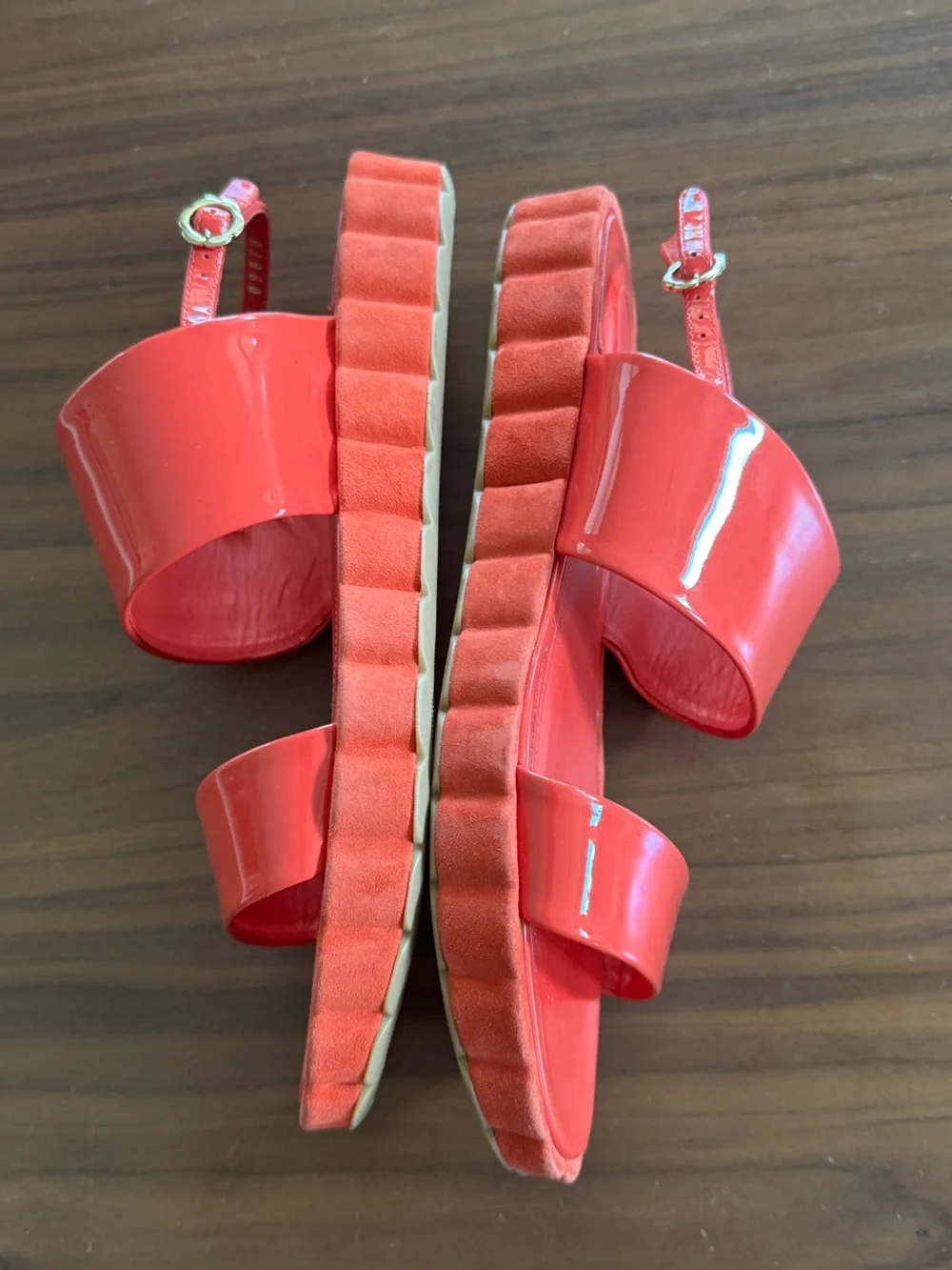 Salvatore Ferragamo Luisa Coral Patent Leather Sandals Size 8 NWOT